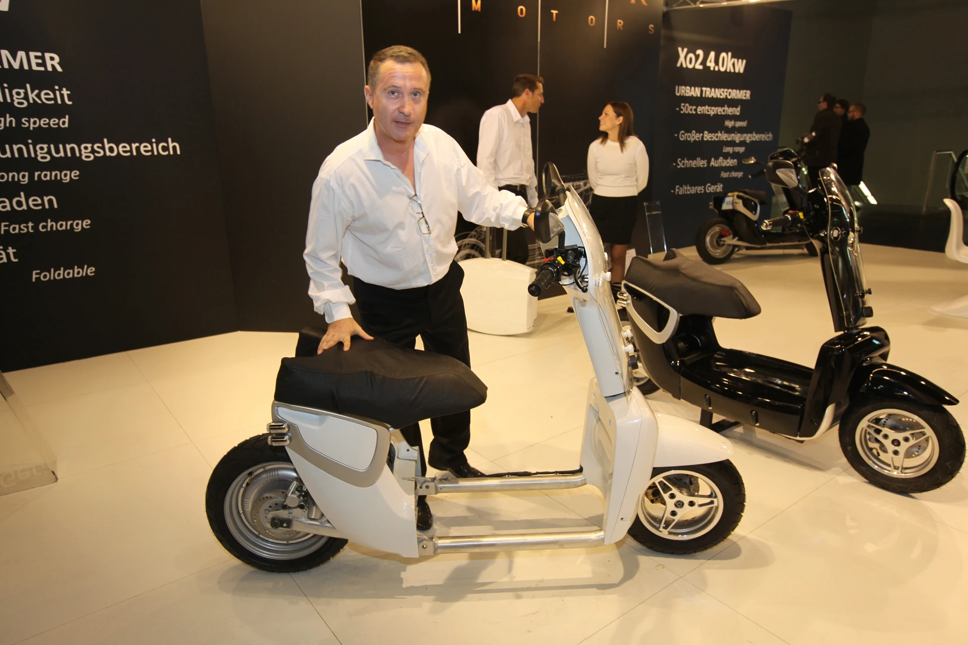 The XOR Urban Transporter folding scooter