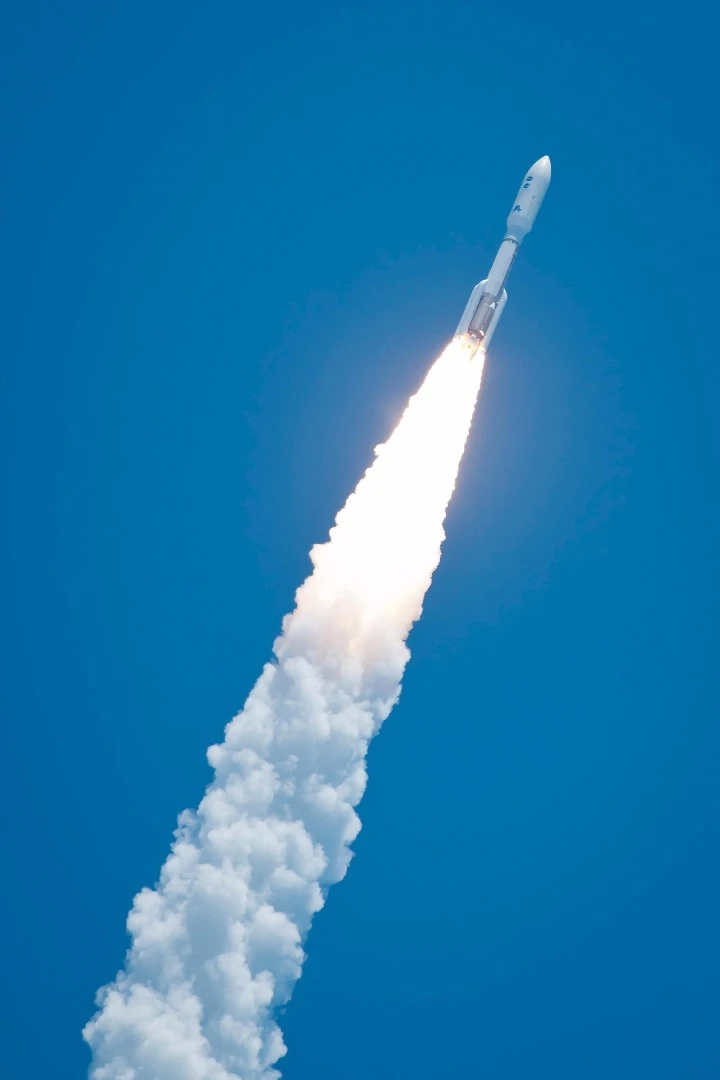 Juno lifting off