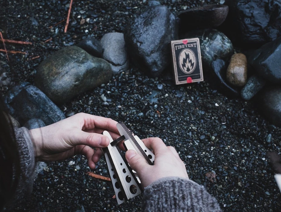 The Firetent snaps together quickly and simply