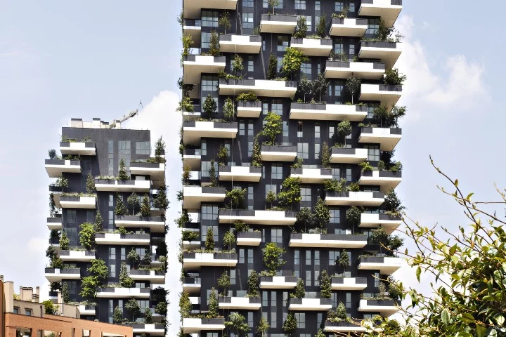 The Milan-based project comprises two greenery-clad residential towers rising to a height of 382 ft (116 m) and 279 ft (85 m), respectively