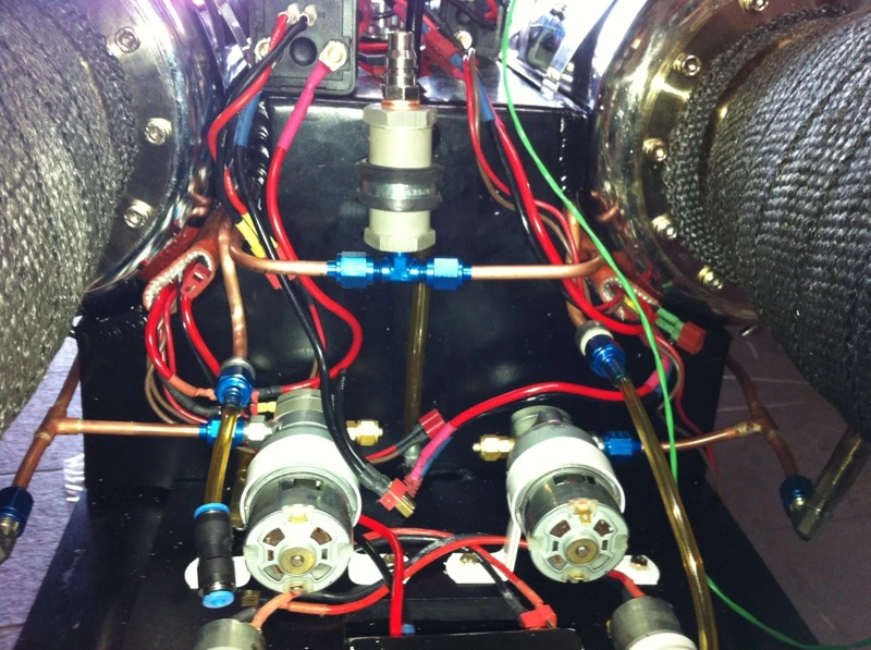 Fuel consumption is 3 liters/min under continuous thrust or 4.5 liters/min when afterburners are engaged (Photo: Daz Fellows)