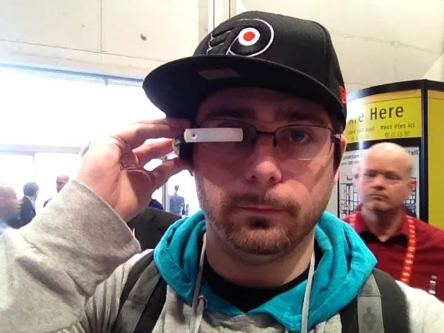 Looking through the Vuzix M100 from the front