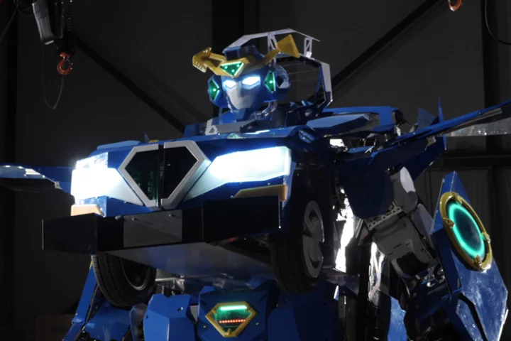 Is it a robot? Is it a car? Yes, and yes again …