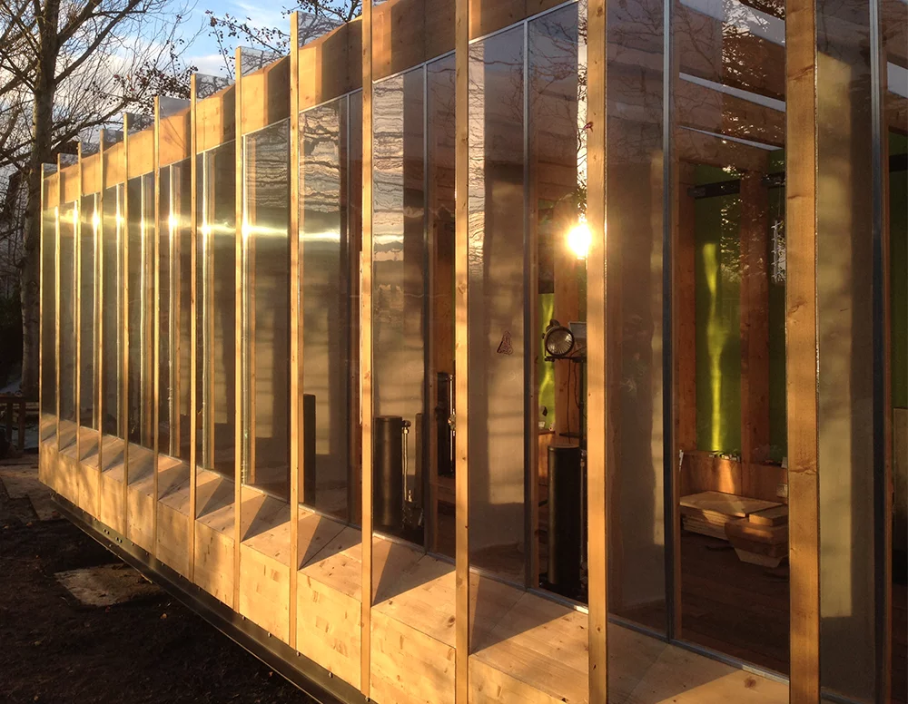 The greenhouse rises 800 mm (2.6 ft) to avoid flood water