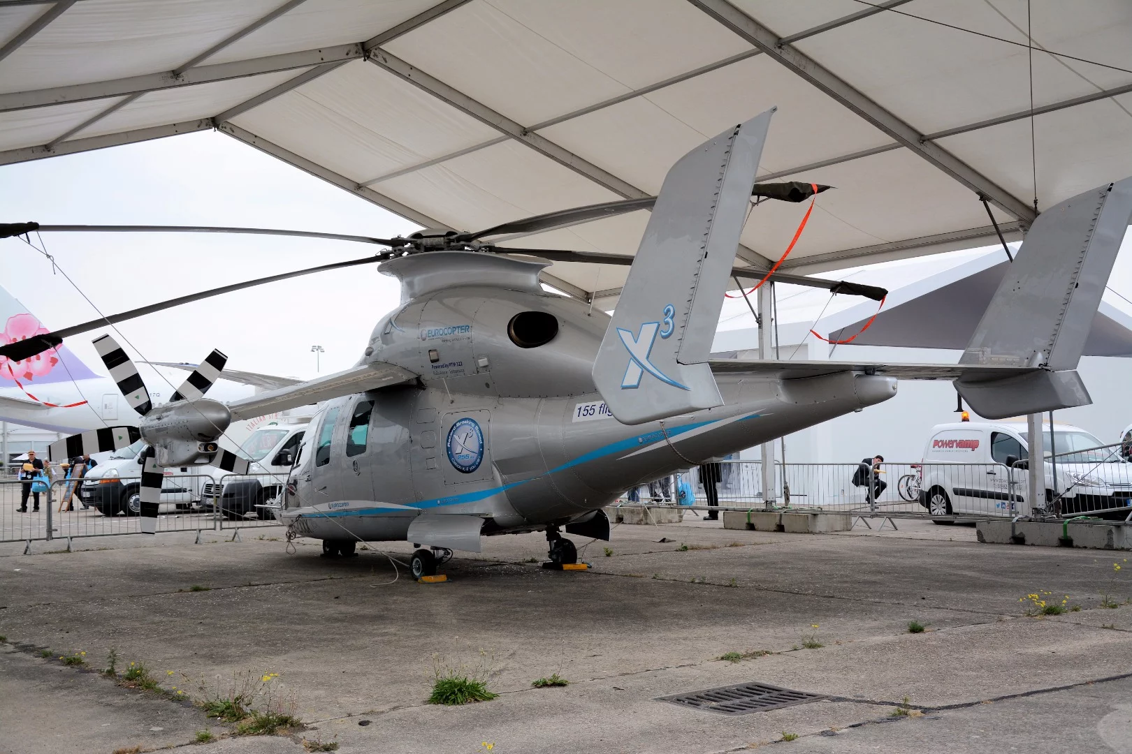 The X3 reached a level flight speed record of 255 knots (472 km/h) over the south of France 2 years ago