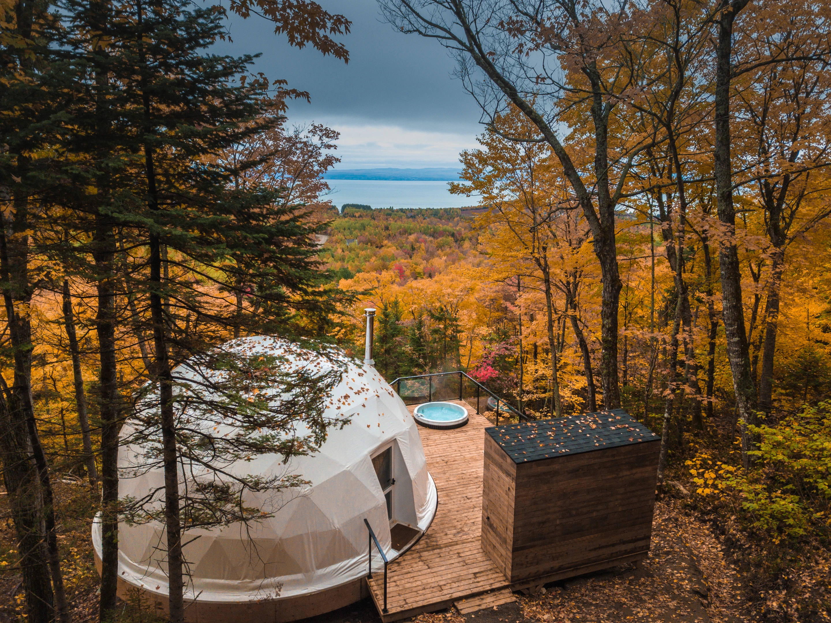 Dômes Charlevoix located in Petite-Rivière-Saint-François, Quebec, Canada features a series gorgeous eco-luxury geodesic domes