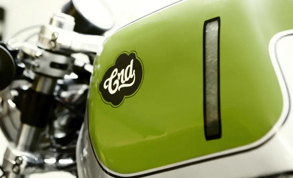 The visual fuel level indication is a nice vintage racing touch