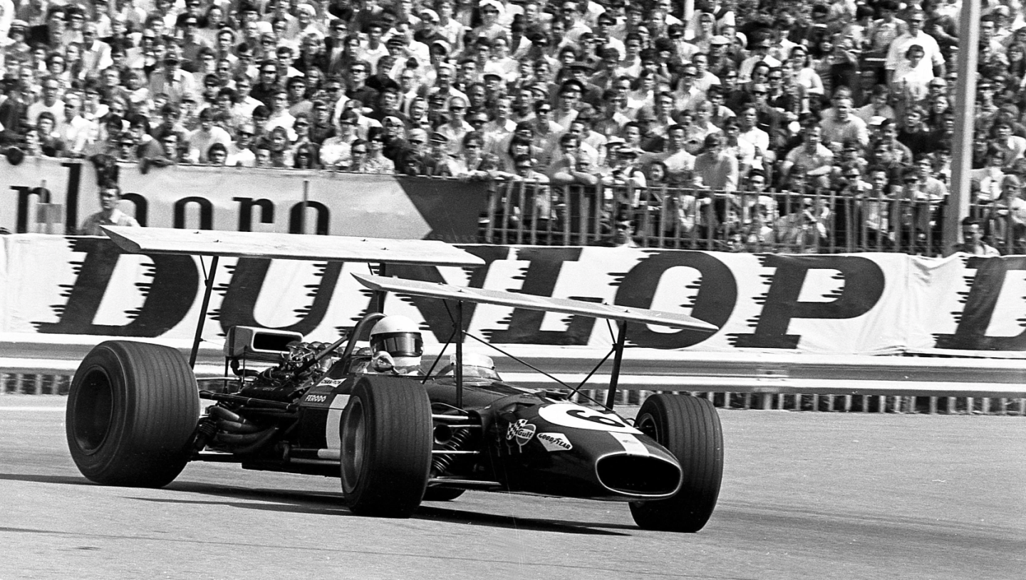$1,105,000 | 1968-69 3-Liter Repco Brabham-Cosworth Bt26/Bt26A | Auction House: Bonhams | Lot 278