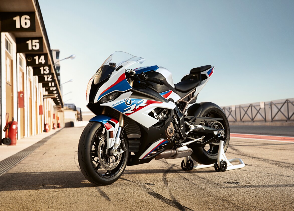 2019 BMW S1000RR: with M Performance pack added