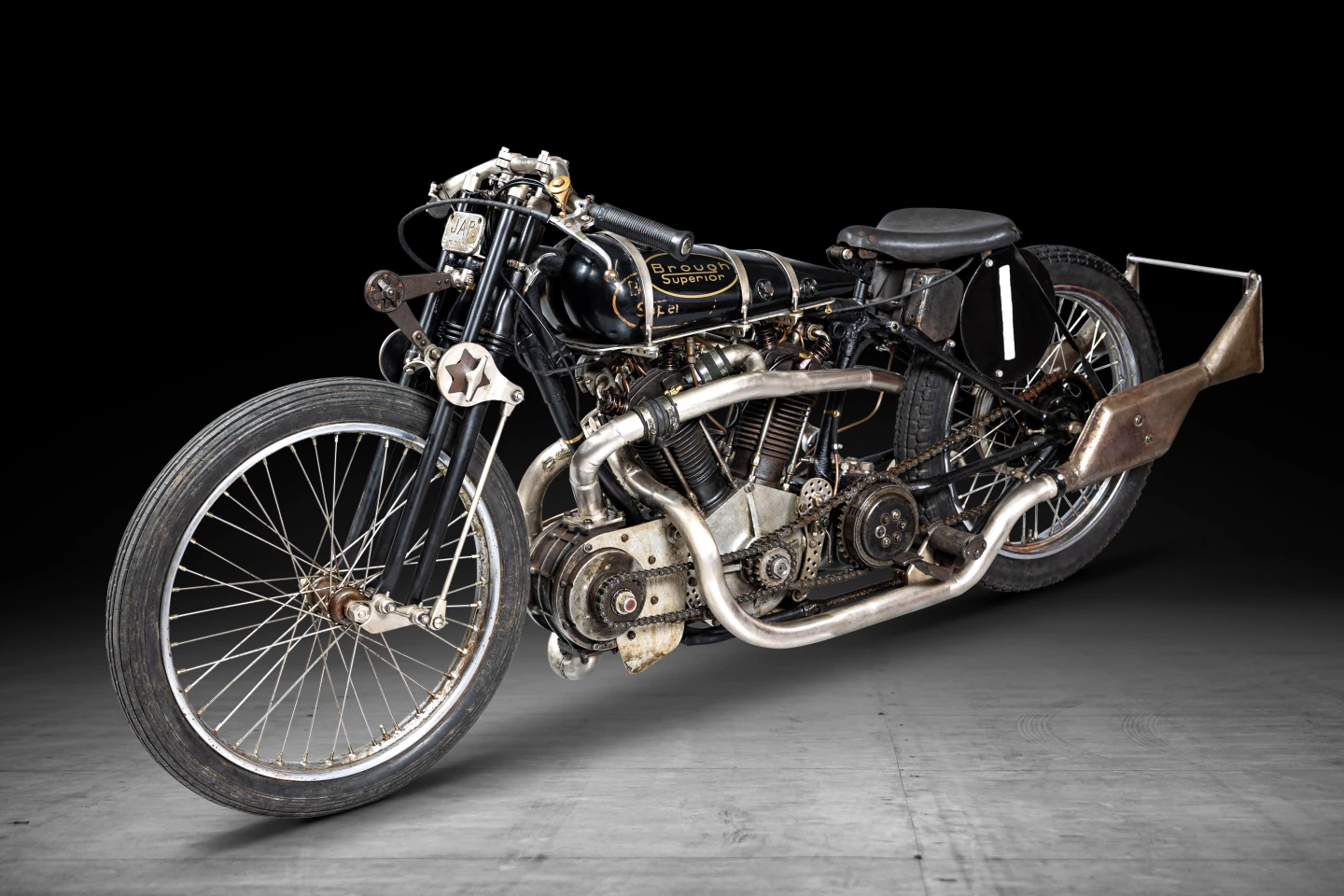 This Brough Superior SS100 1,000cc Supercharged Special Re-Creation is estimated to sell for between $170,400 to $241,400 (£120,000 to £170,000) at Bonhams’ Three-day Summer Motorcycle Sale on 2-4 July, 2021
