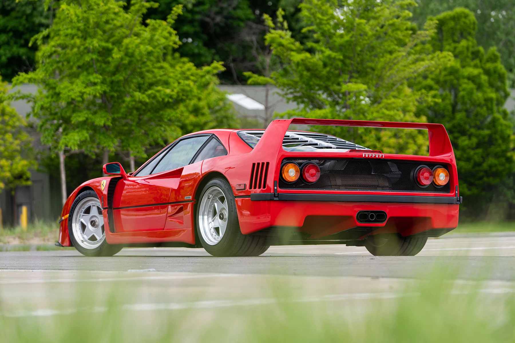 This 1992 Ferrari F40 sold for $2,892,500 at Gooding & Co. on 13 August 2021, becoming the new price record holder for the F40 model.