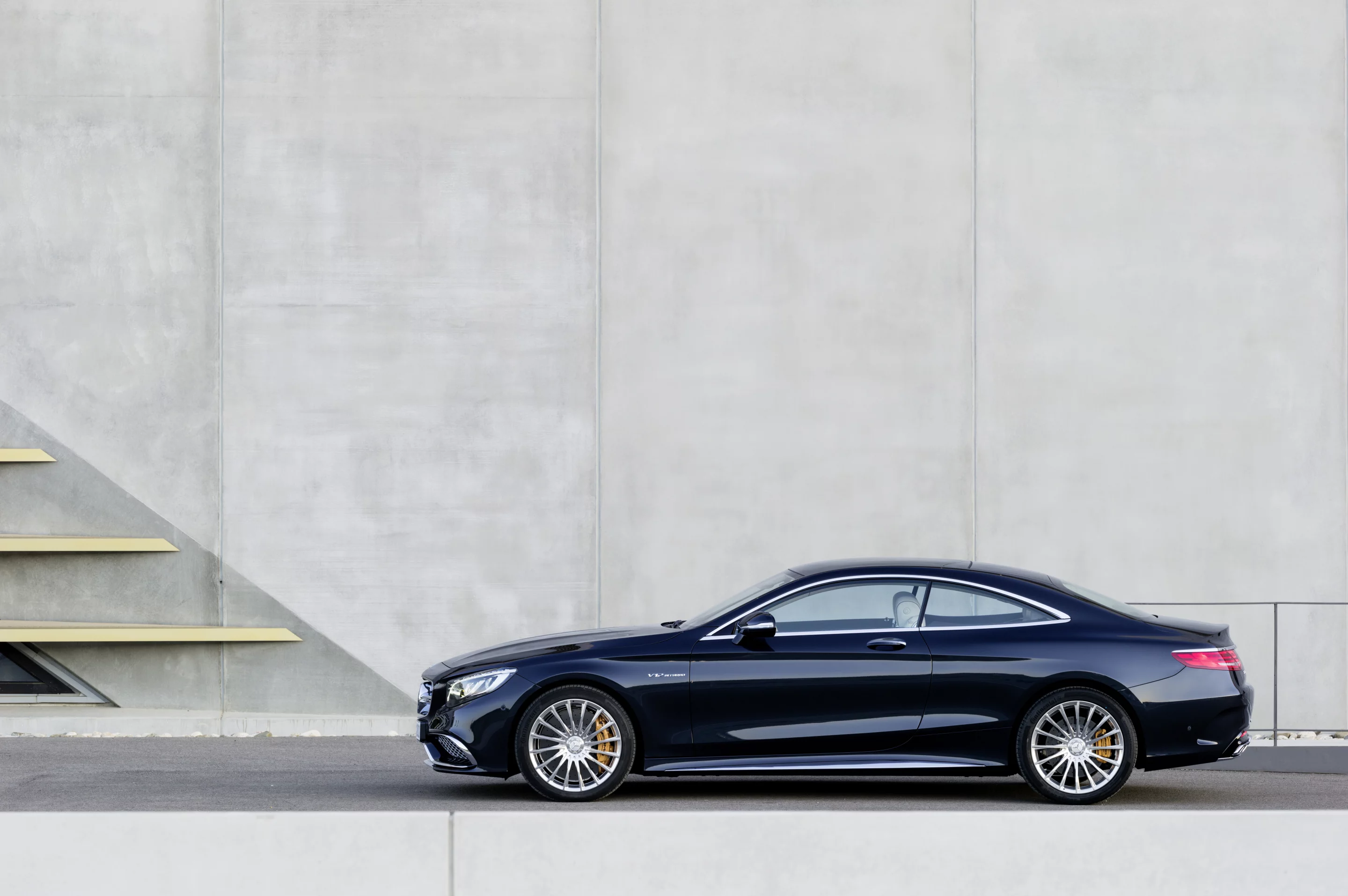 The Mercedes-Benz S65 AMG Coupe