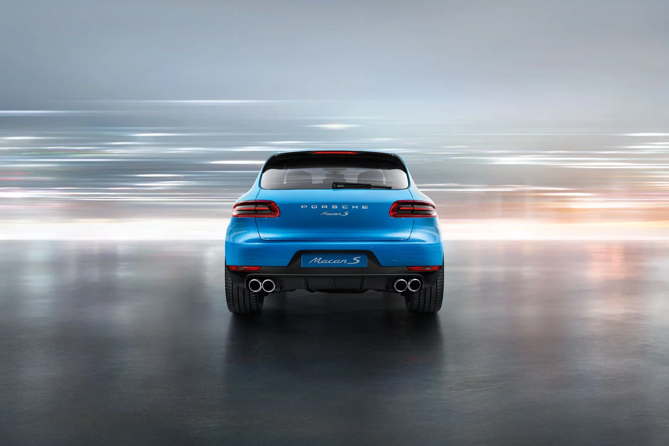The rear lights of the Macan are inspired by the 918 Spyder