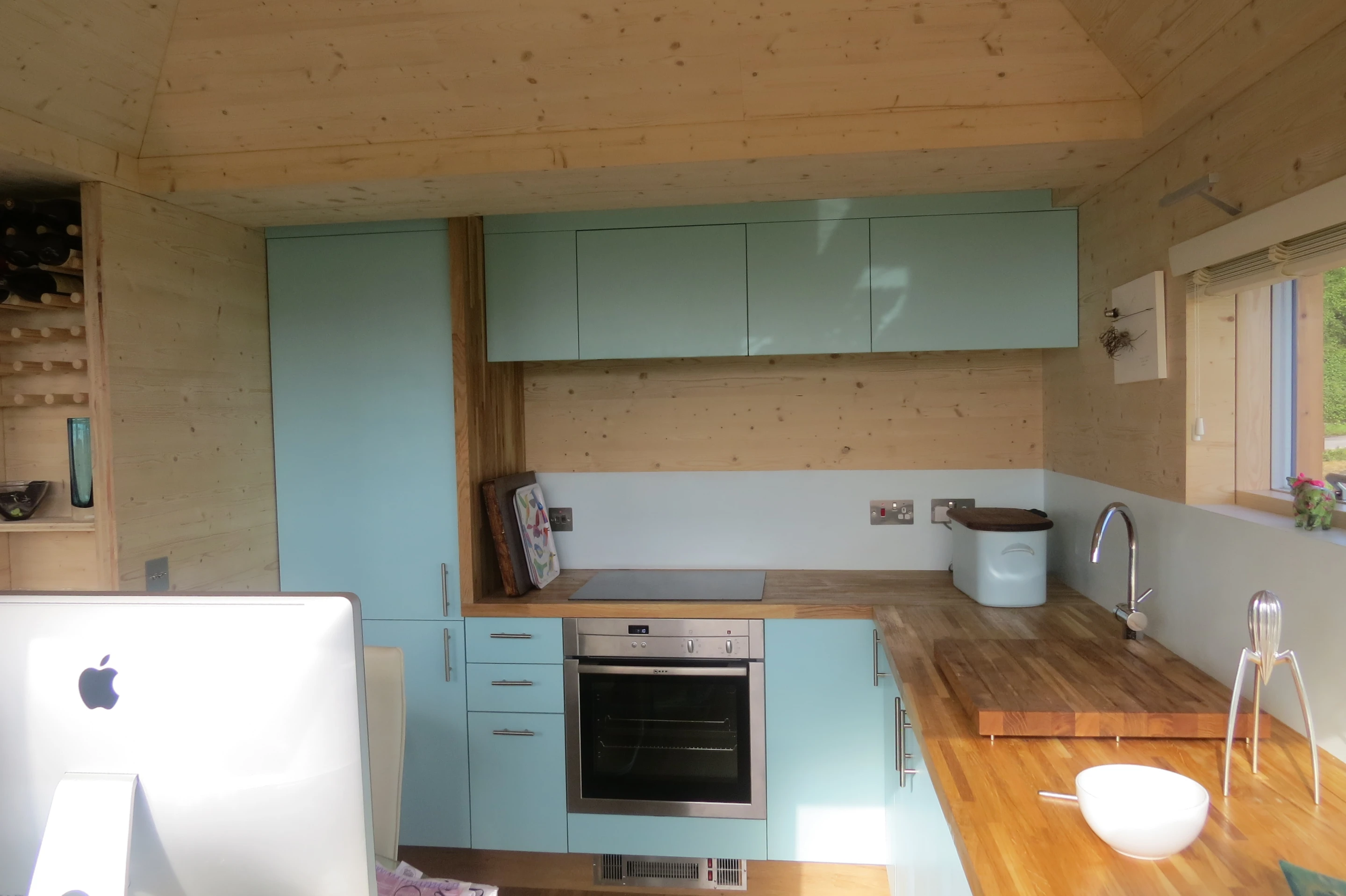 Wiltshire-based off-grid tiny home based on Echo's module design (Photo: Echo)