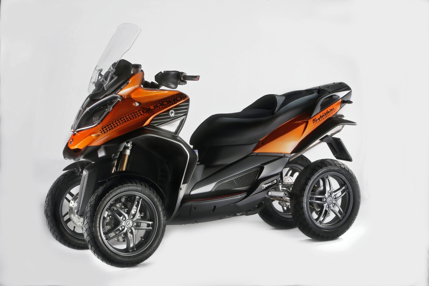 The Quadro 4D Parkour - an off-road focused tilting 4-wheeler.