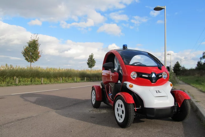 The Twizy fire prototype will be tested in and around Paris