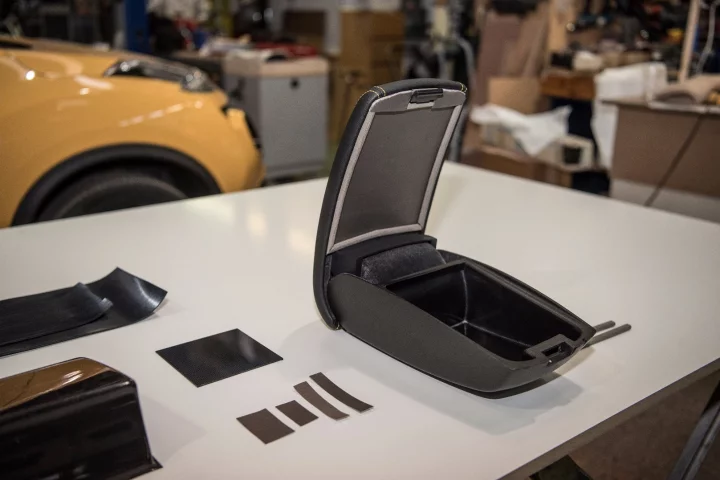 Nissan's Signal Shield concept is designed to remove smartphone distractions while driving