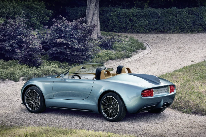 The one-off Superleggera Vision by Carrozzeria is a boutique piece shown off at the 2014 Concorso d’Eleganza Villa d’Este in Italy