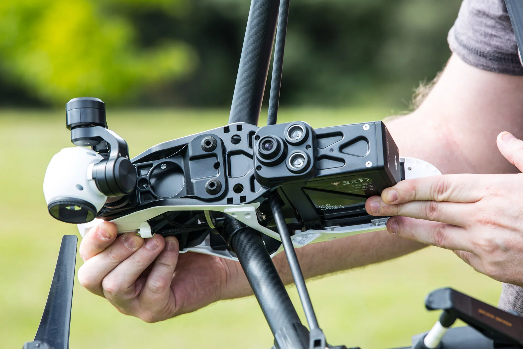 DJI Inspire 1: belly-mounted camera and ultrasonic sensors give the Inspire added stability when close to the ground, as well as telling it when to drop its landing gear (Photo: Noel McKeegan/Gizmag.com)