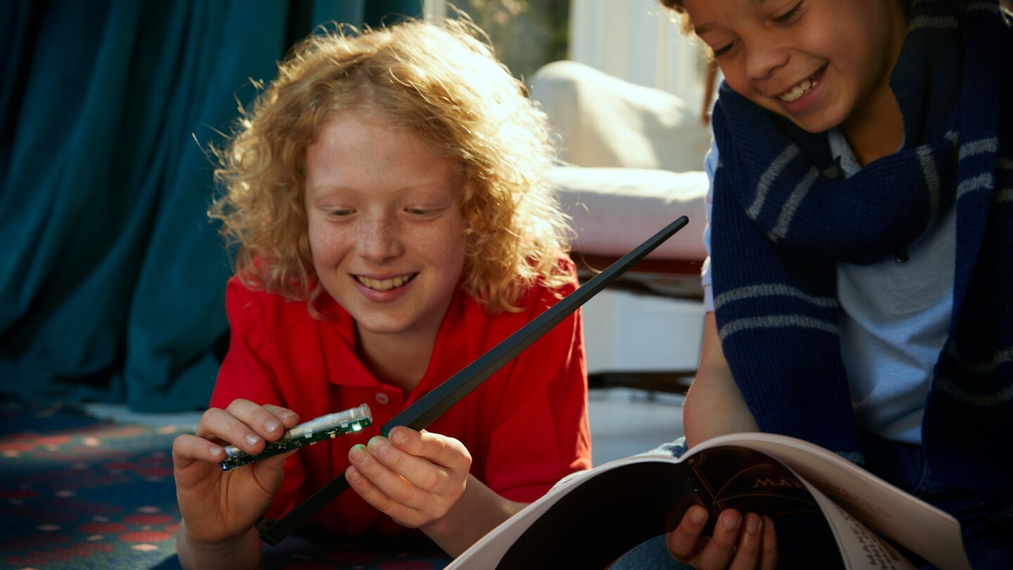 Student wizards assemble the Harry Potter Kano Kit's wireless wand themselves