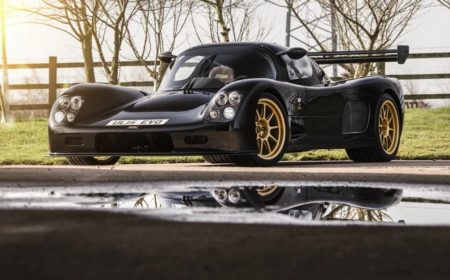 The Ultima Evolution will run a standing quarter mile (0.4 km) in 9.2 seconds