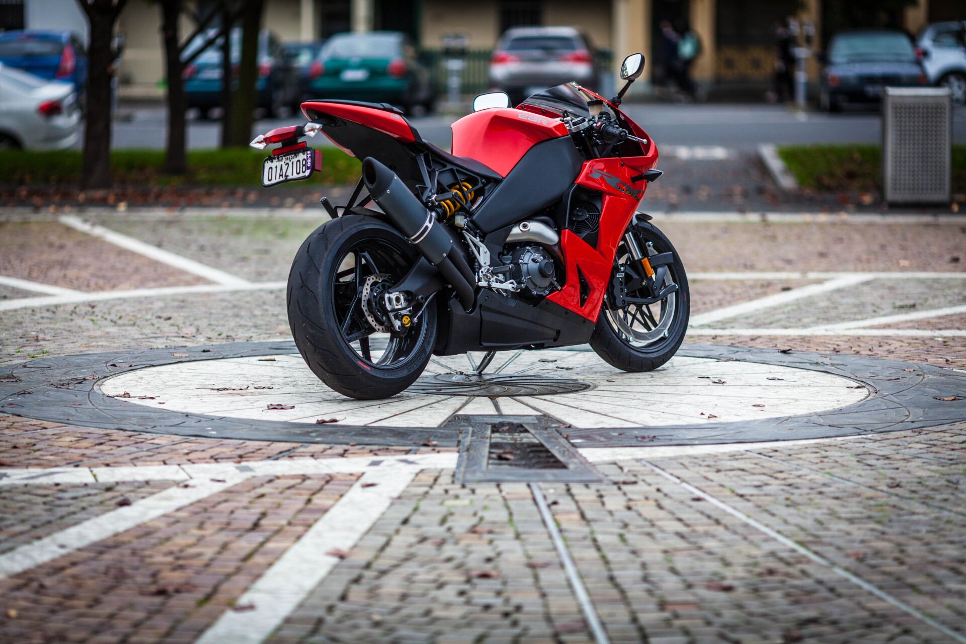 Motorcycle Road Test 2014 EBR 1190RX