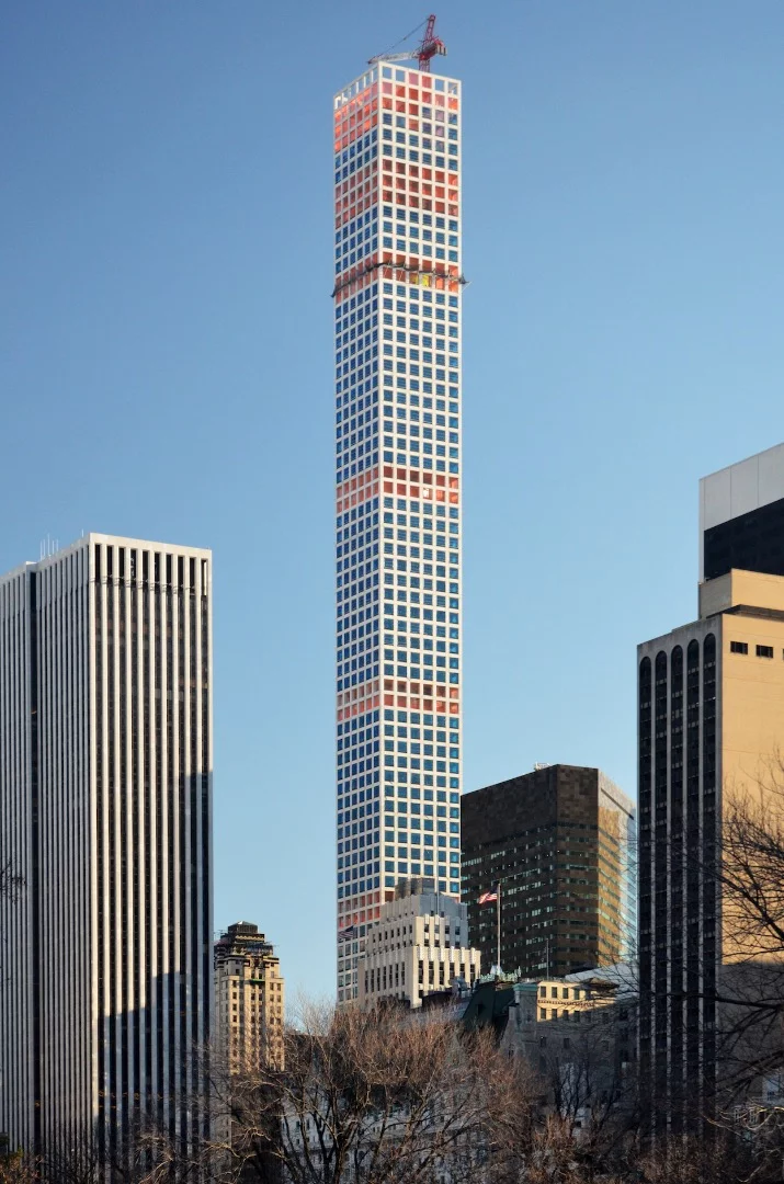 Eighth place for the Emporis Skyscraper Award went to NYC's 432 Park Avenue. Designed by Rafael Viñoly Architects, it rises to 426 m (1,397 ft) and is modeled after a trashcan