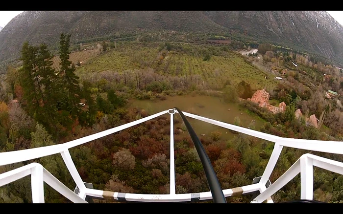 A helicopter's-eye view of pipeline-laying