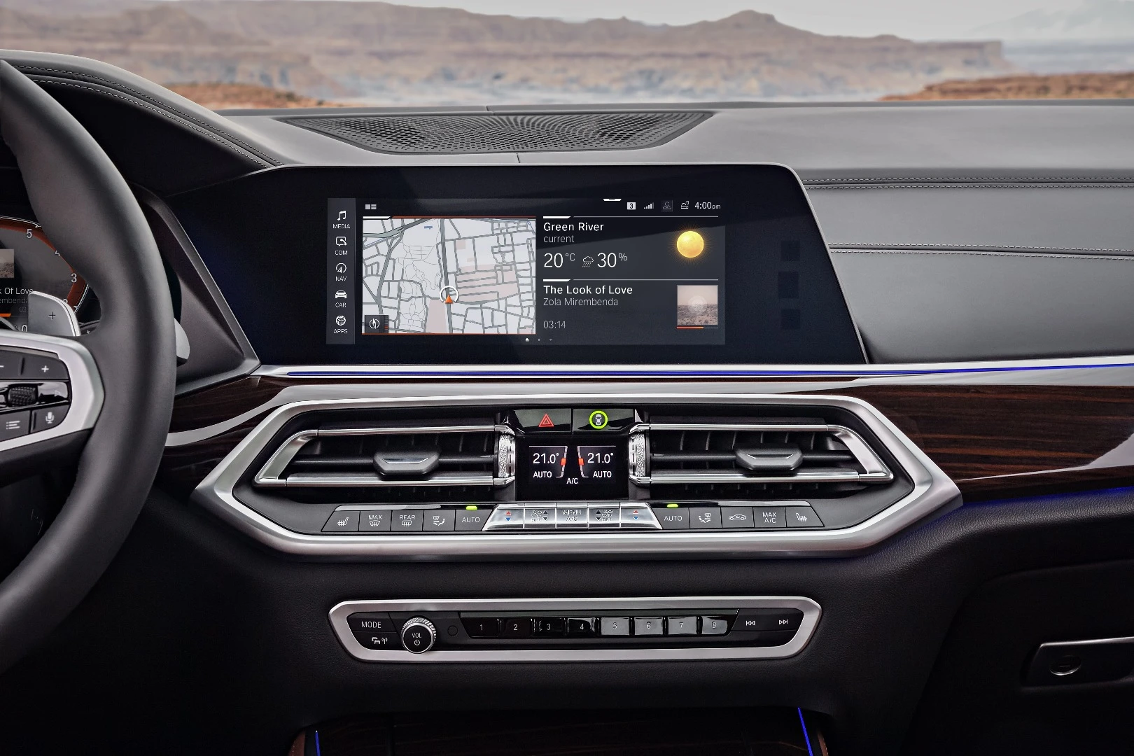 Interior detail on the fourth-generation BMW X5