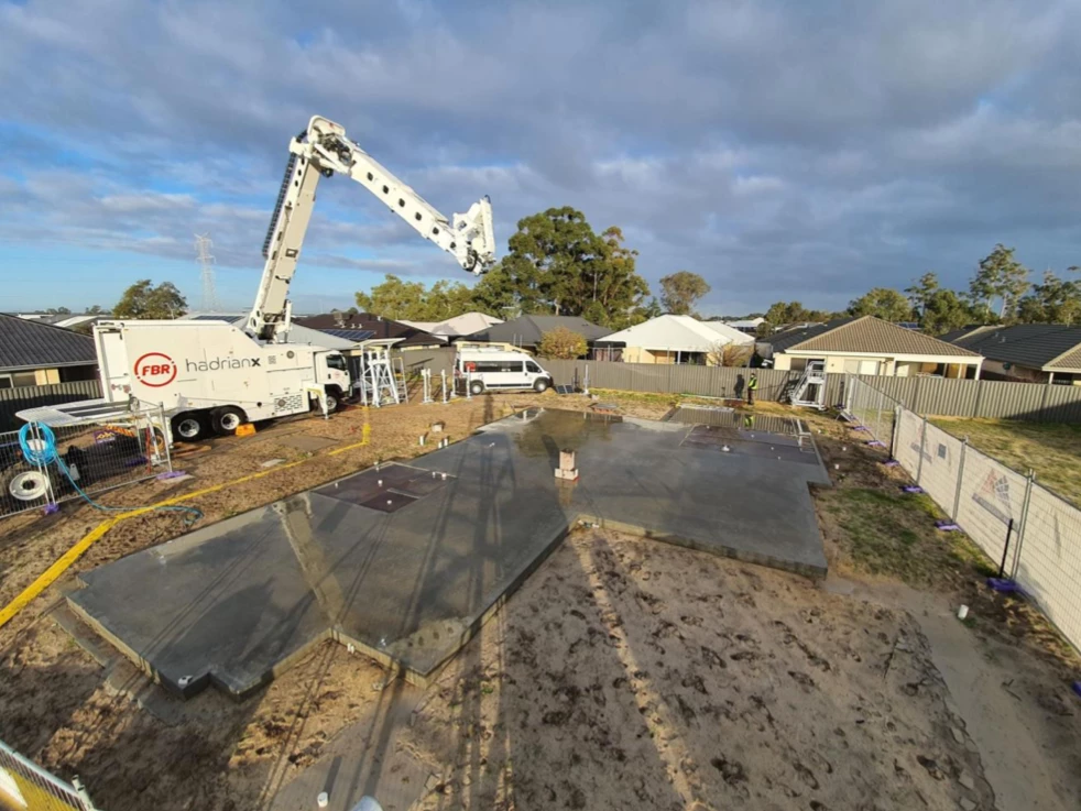 We’ve been following the progress of the Hadrian X bricklaying robot since it first started flexing its giant telescopic arm back in 2015