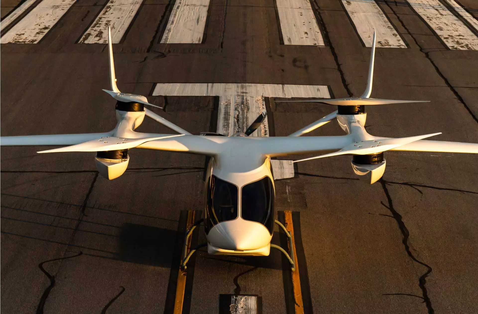 The Aria-250 will go into production in five-passenger air taxi and single-seat cargo versions