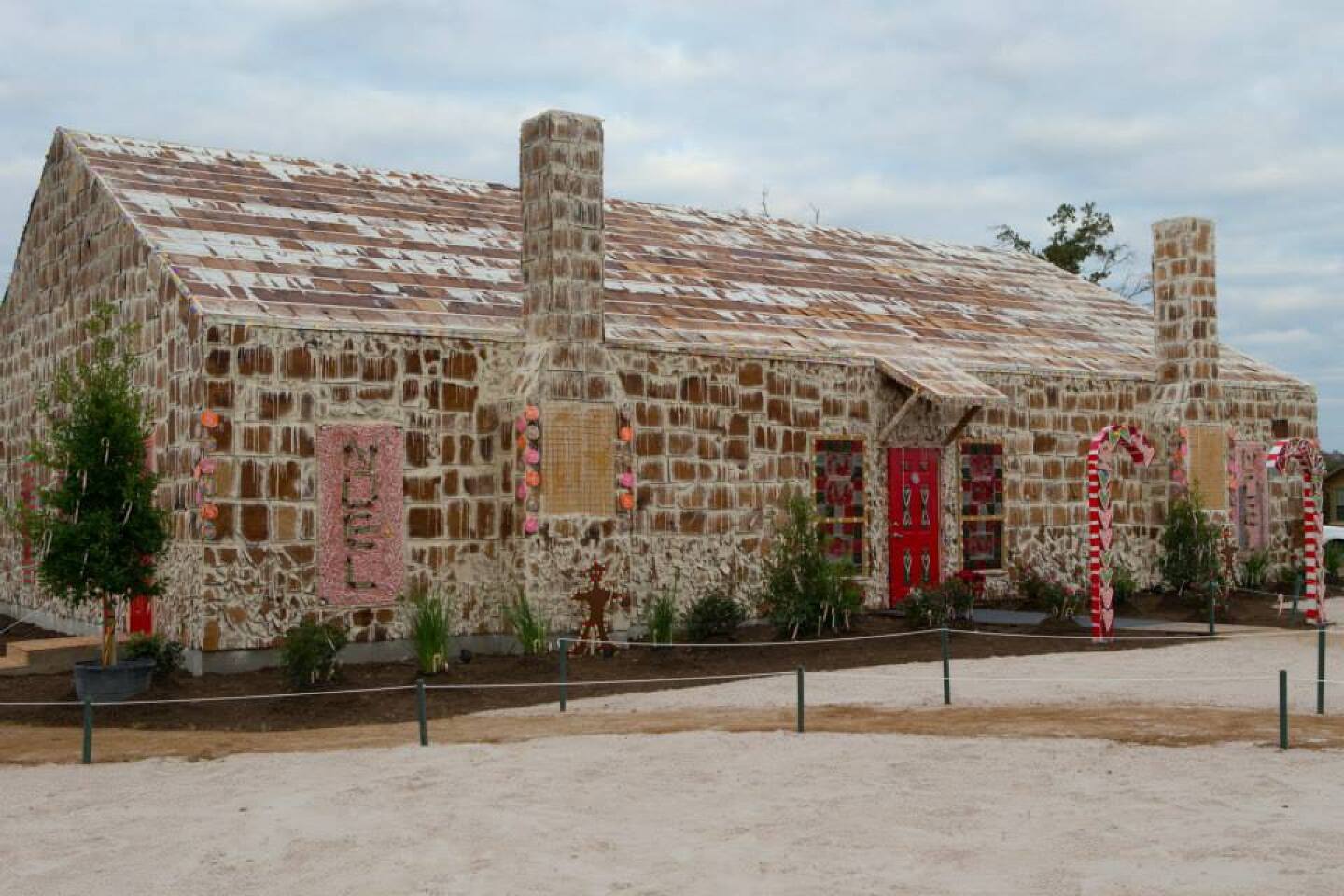 Texas lays claim to the world's largest gingerbread house