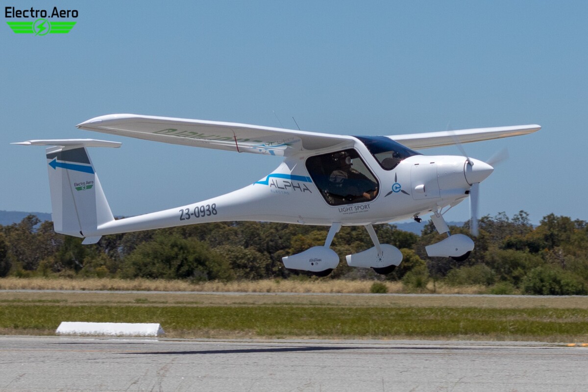 Batterypowered electric plane quietly takes to Australian skies for