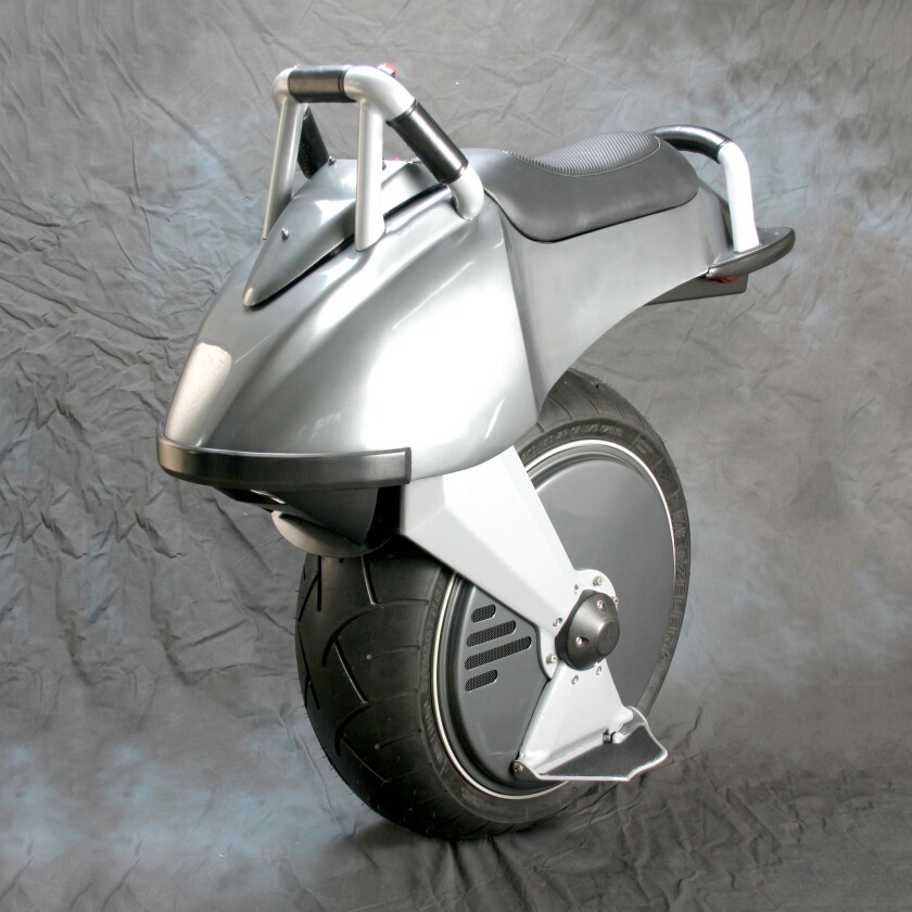 Chris Hoffmann on the first full RYNO prototype: "I built this beautiful hammered aluminium, aircraft-looking prototype and figured it would just steer around a turn like a coin rolling around a corner, but when I got on the thing, it was … impossible."
