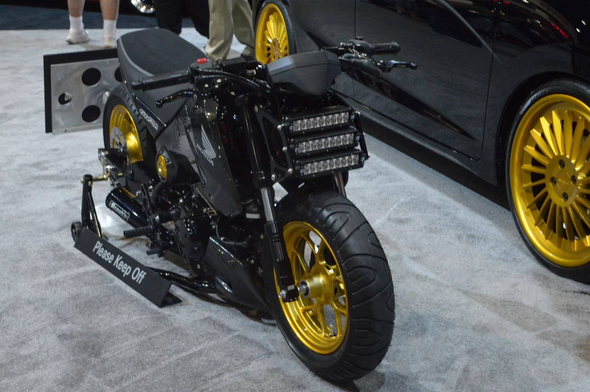 The 125cc Grom fits inside the matching Honda Fit (Photo: C.C. Weiss/Gizmag)