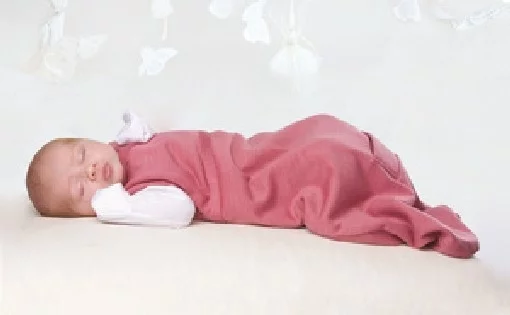 Cocooi sleep bag keeps baby warm and safe