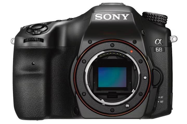 The Sony A68 inherits a number of features from the higher-end A77 II