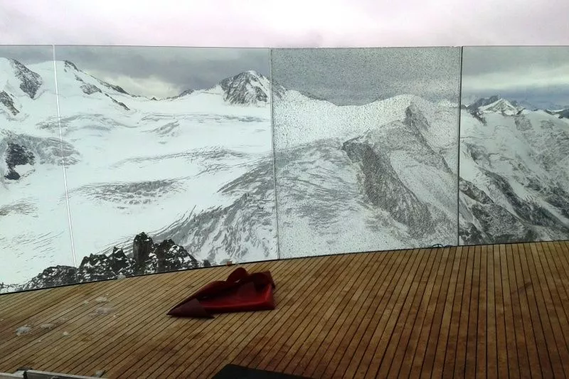 Wildspitzbahn boasts a breathtaking free-suspension outdoor terrace with endless views across the glacier and surrounding Alps (Image: Pitztaler Gletscherbahn)