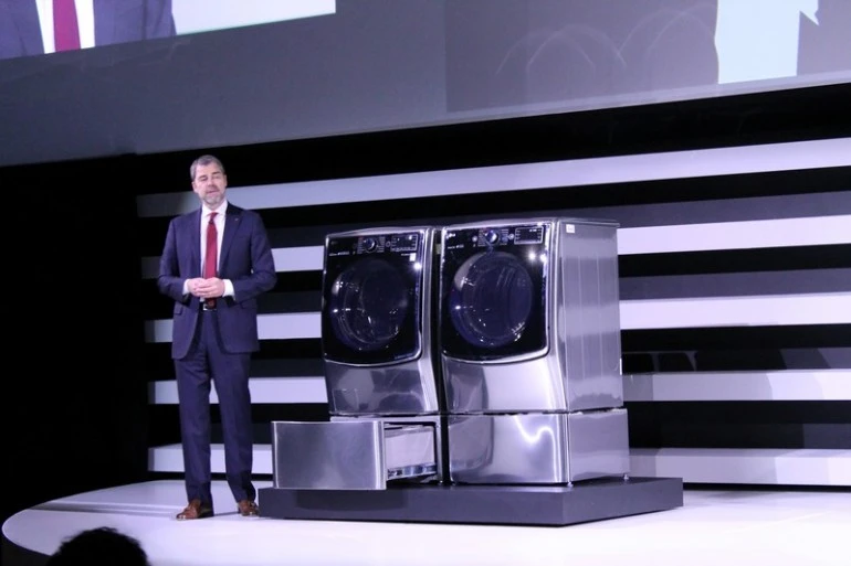 A washer worth getting excited about: LG's dual-load Twin wash system does two loads at once (Photo: Eric Mack/Gizmag.com)