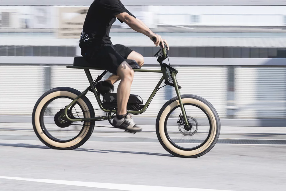 The Buzzraw X series e-bikes feature full suspension with 80 mm of travel front and rear