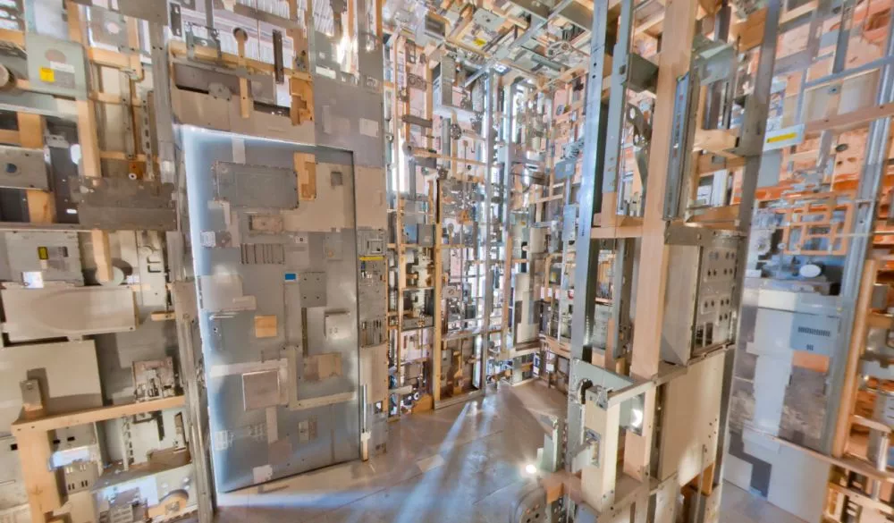It took three years of searching electronic junkyards to gather all discarded parts for Marek Tomasik's sculpture