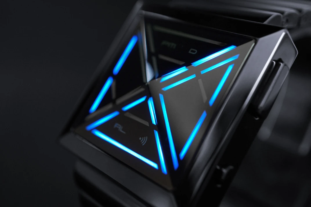 The Kisai X displays the time in 24 hour and am/pm