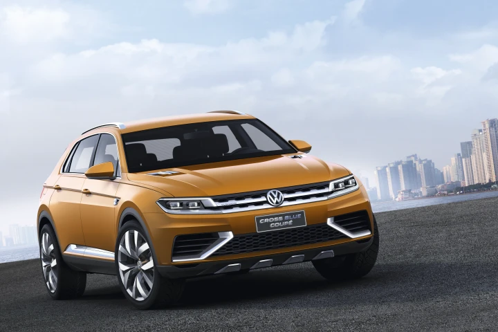 6-speed DSG auto-box with manual capabilities manages power to the wheels via a joystick-like “by-wire switch logic” system on the center console