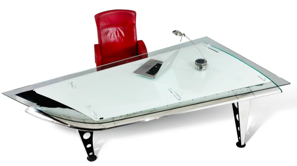 MotoArt's G-2 Gulstream Desk