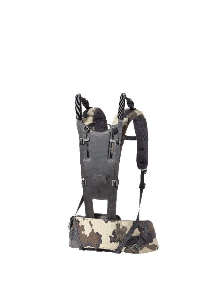 Ultralight backpack has strongerthansteel frame