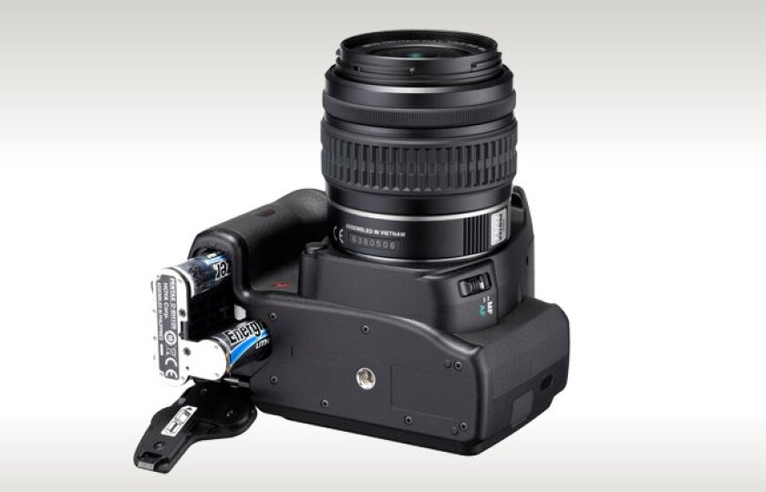 As well as being powered by an included Li-ion battery, the K-r can also be powered by four AA-size batteries