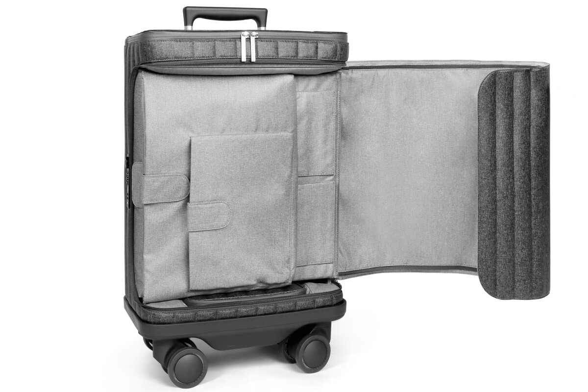 The Rollogo Escape S has a capacity of 35 liters