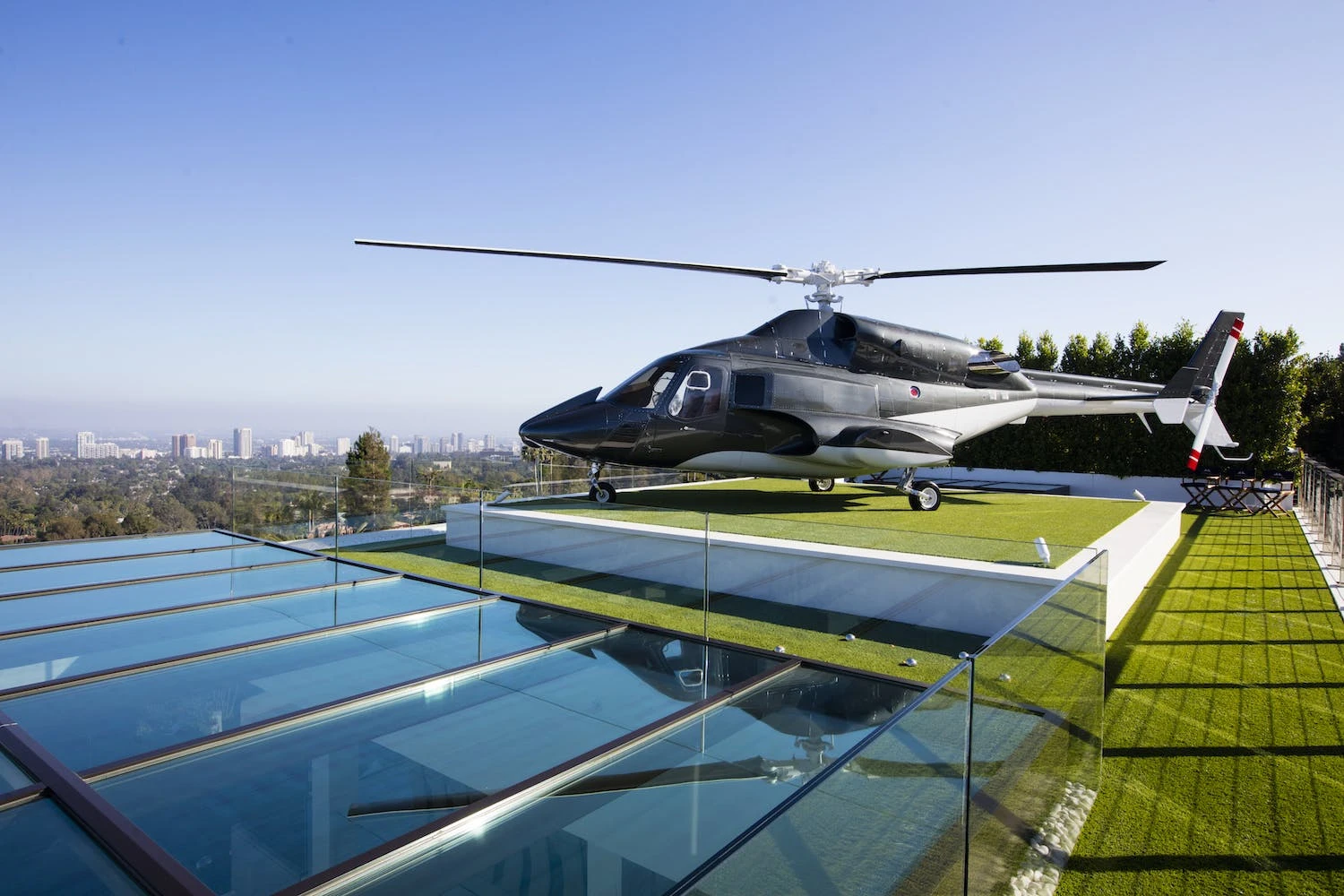A deactivated Bell 22A helicopter used in the TV series Airwolf can be found on the roof of 924 Bel Air Road
