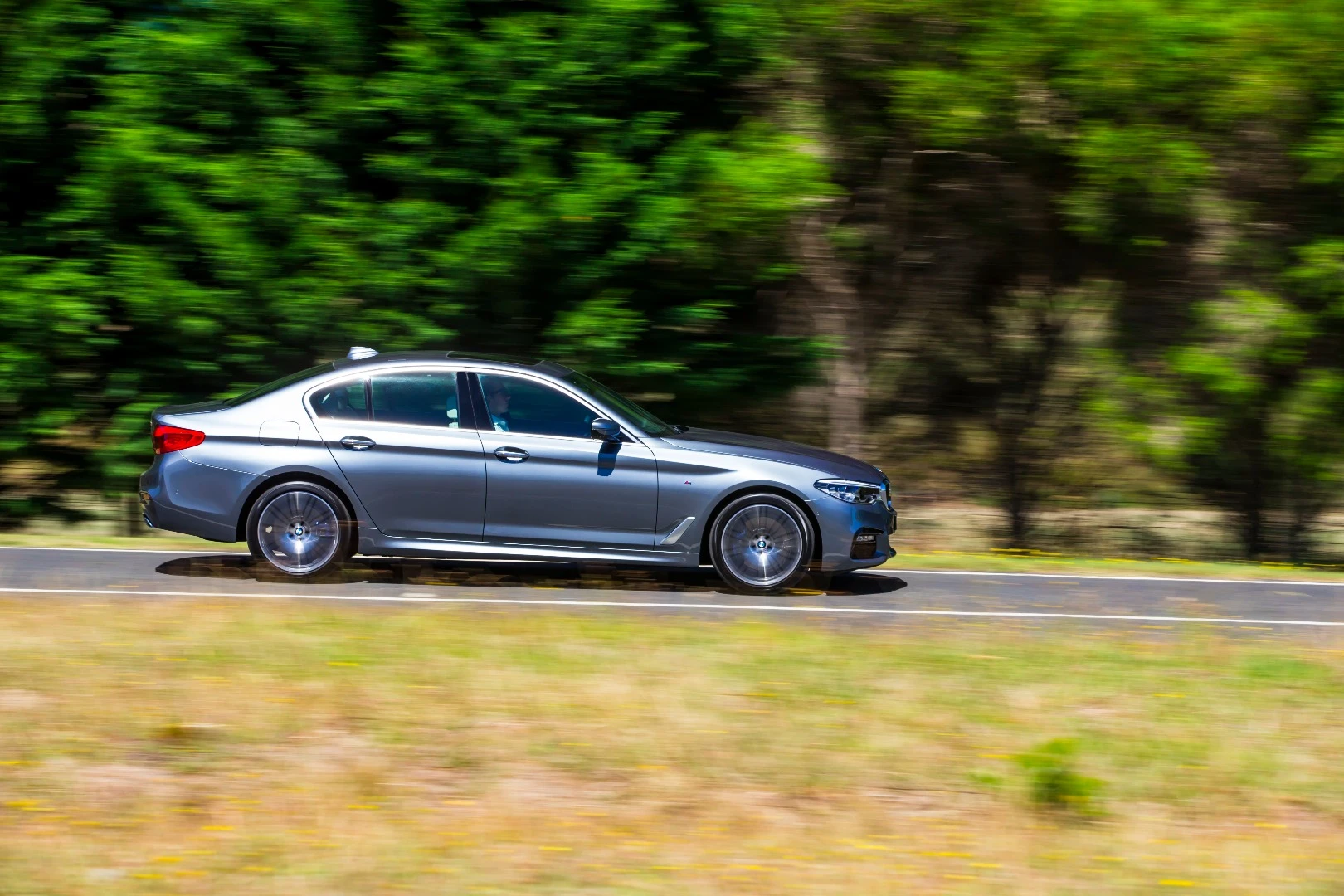 BMW 530i : effortless acceleration