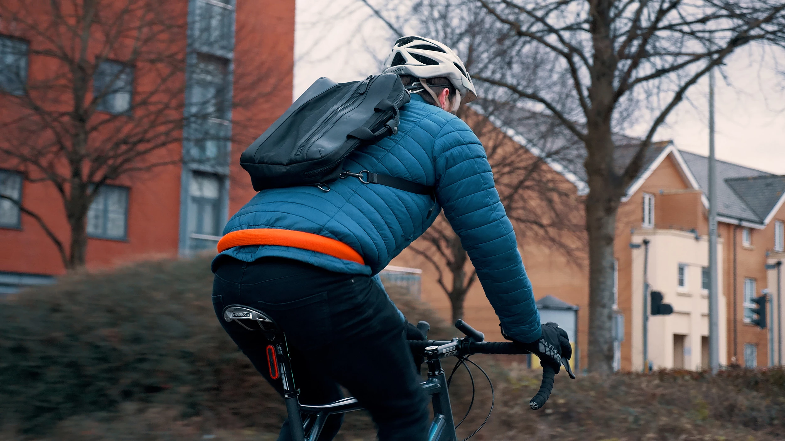 The Litelok Core can be worn like a belt when not in use